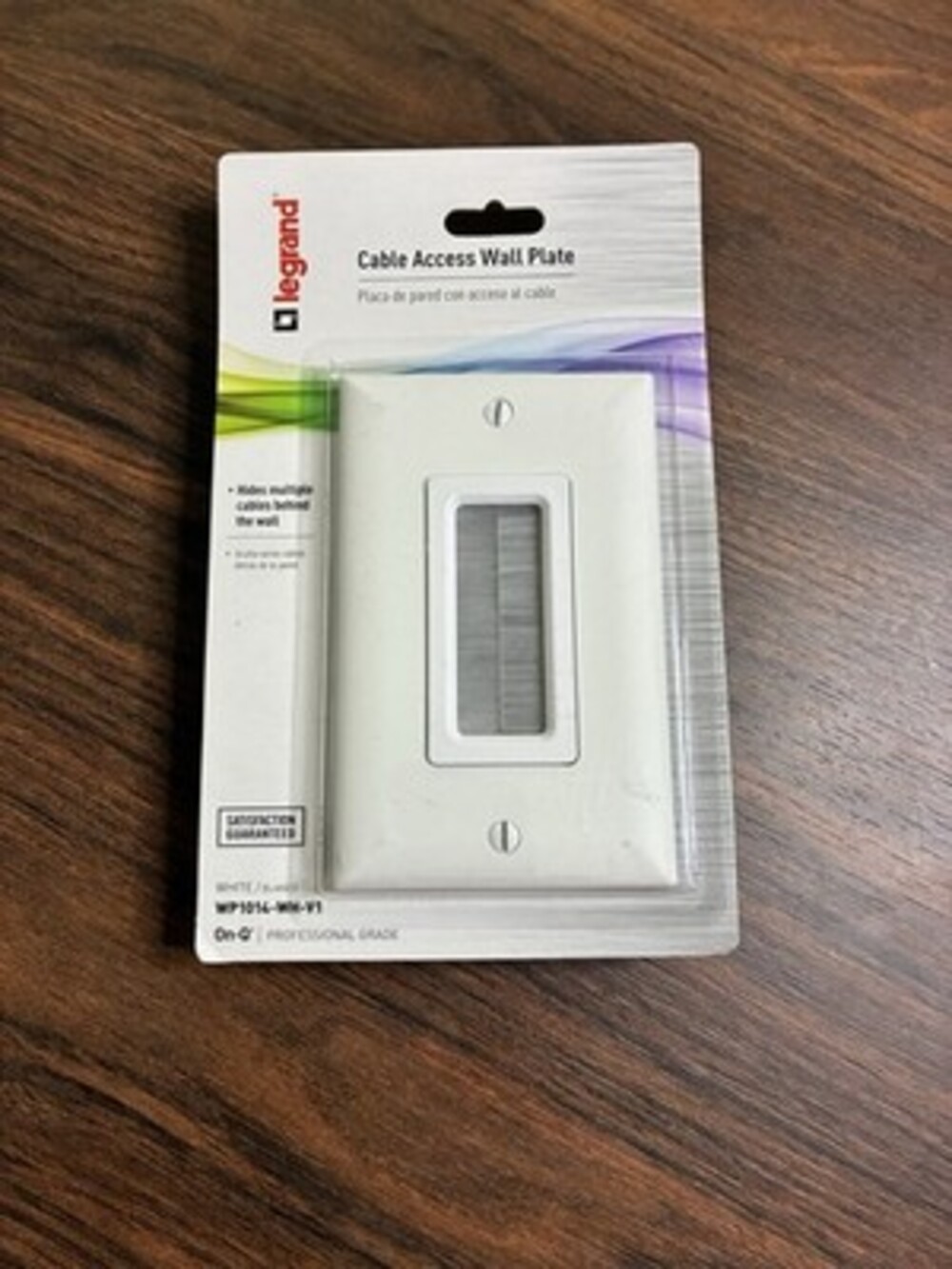 NEW Legrand Cable Access Wall Plate WP1014-WH-V1 In-Wall Cable Access Port White